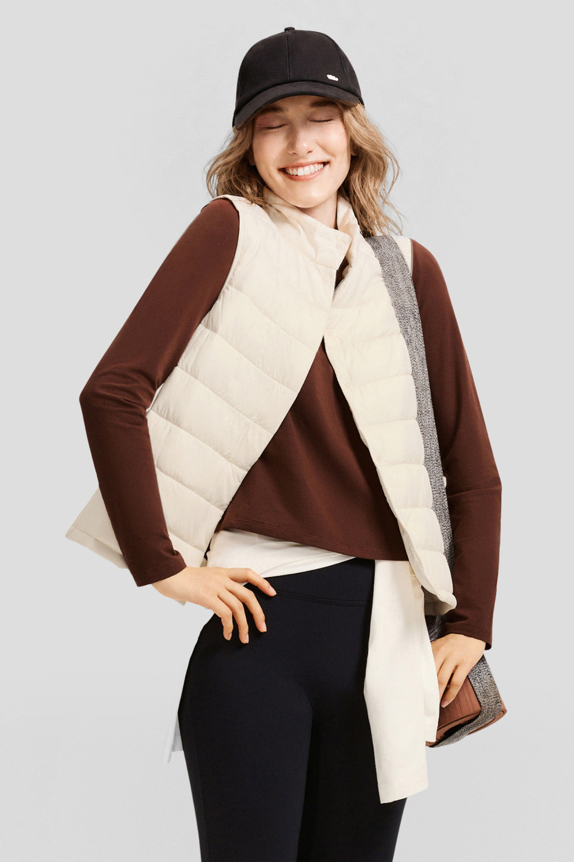 Gilet imbottito leggero da donna (calore medio) PF007