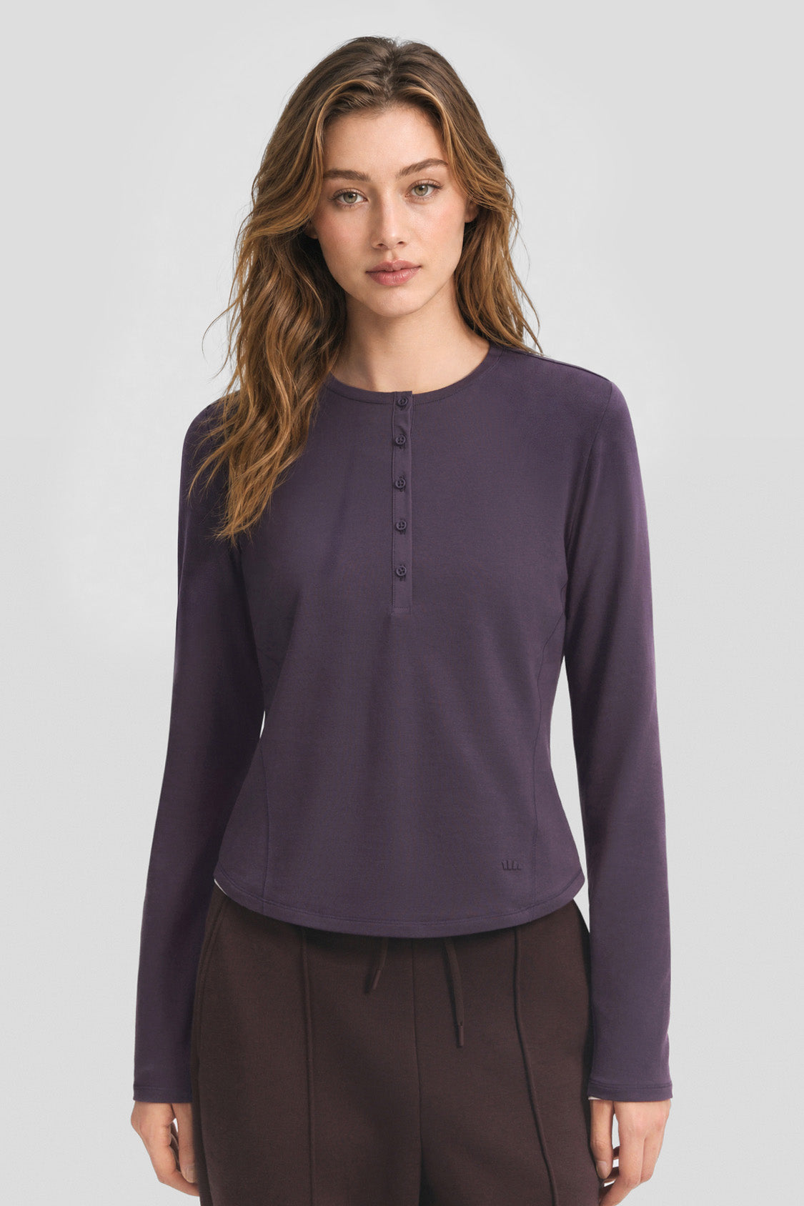 Women's Slim-Fit Long-Sleeve Henley T-Shirt CT022