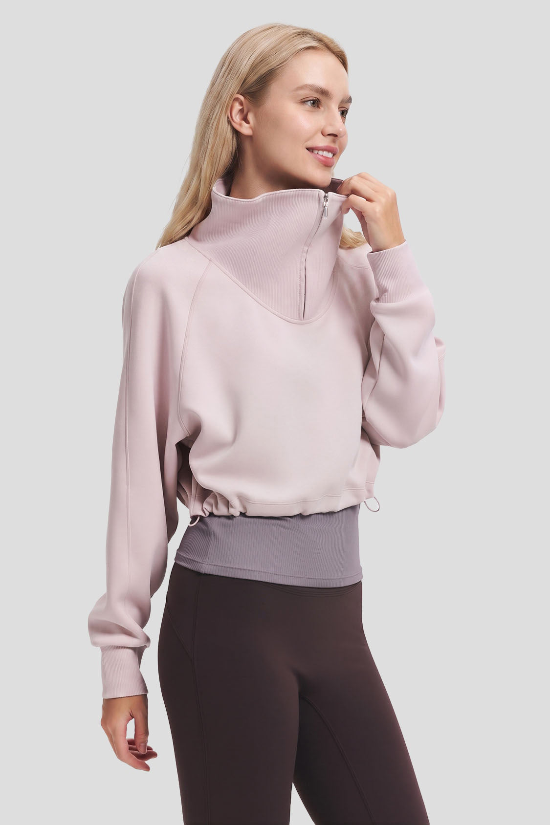 Sudadera entallada de doble capa con media cremallera para mujer HE022