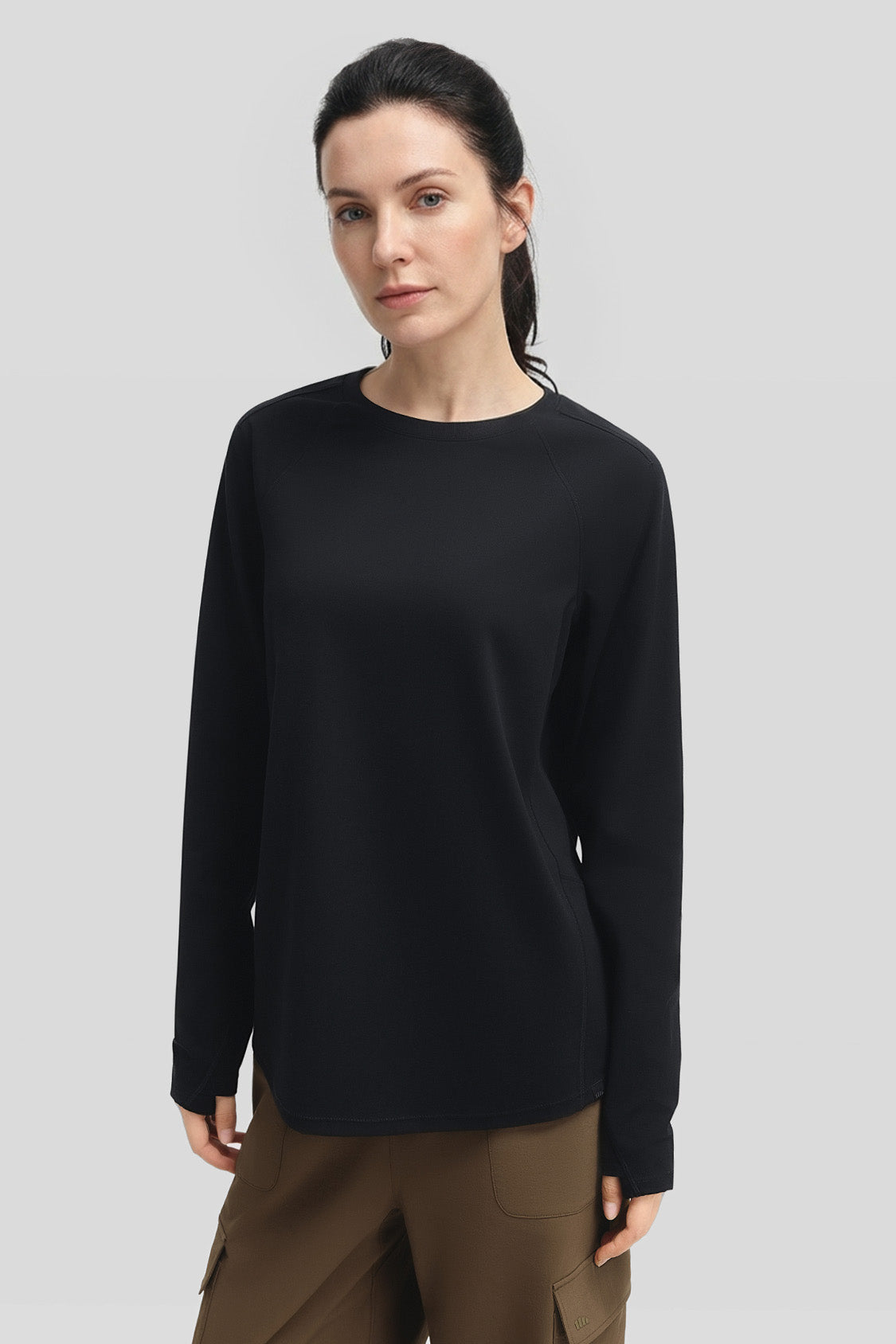 DryFlow – Women’s Quick-Dry Relaxed-Fit Long Sleeve Tee