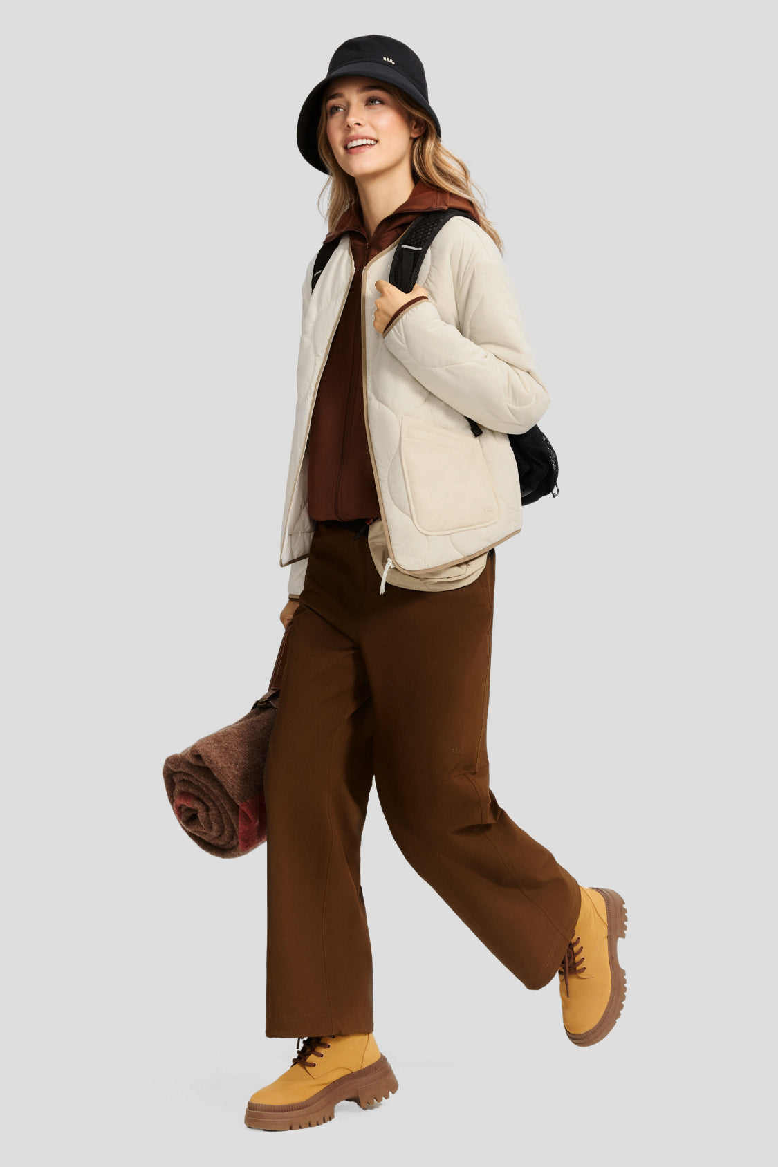 Women's Crew-Neck Insulated Jacket (Mid Warmth) CL023