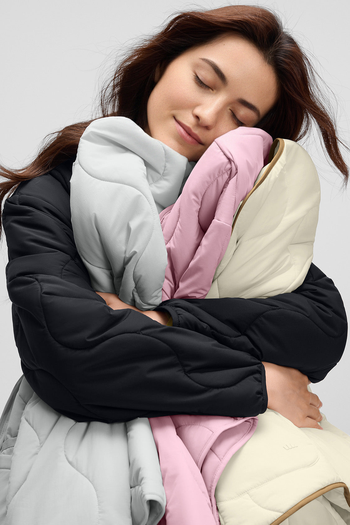 beneunder roundtrail womens medium warmth round neck fleece jacket #color_black