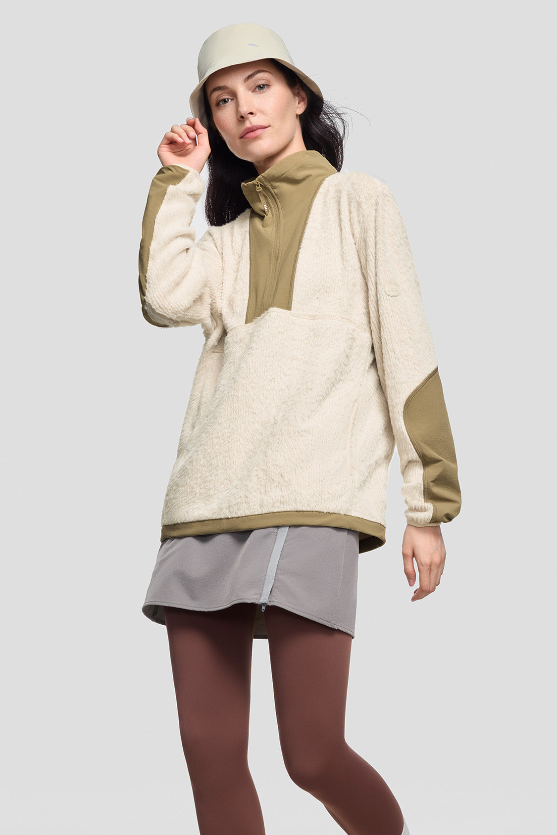 beneunder #color_beige