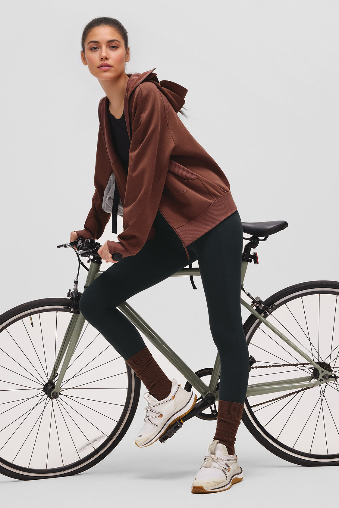 beneunder flexskin womens high stretch base layer leggings #color_black