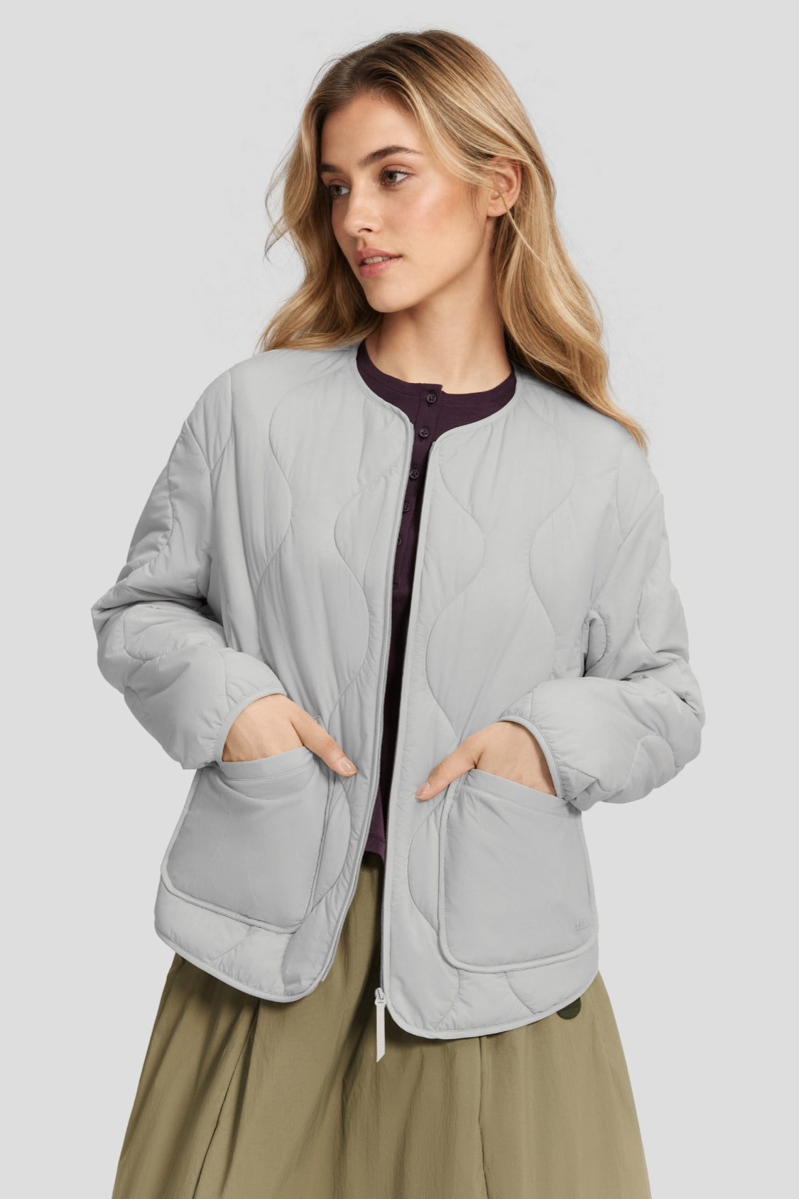 Women's Crew-Neck Insulated Jacket (Mid Warmth) CL023
