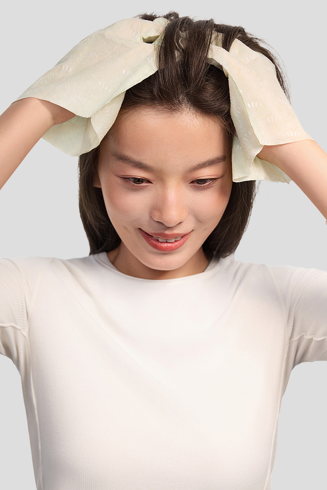 QuickClean – Waterless Hair Wash Glove