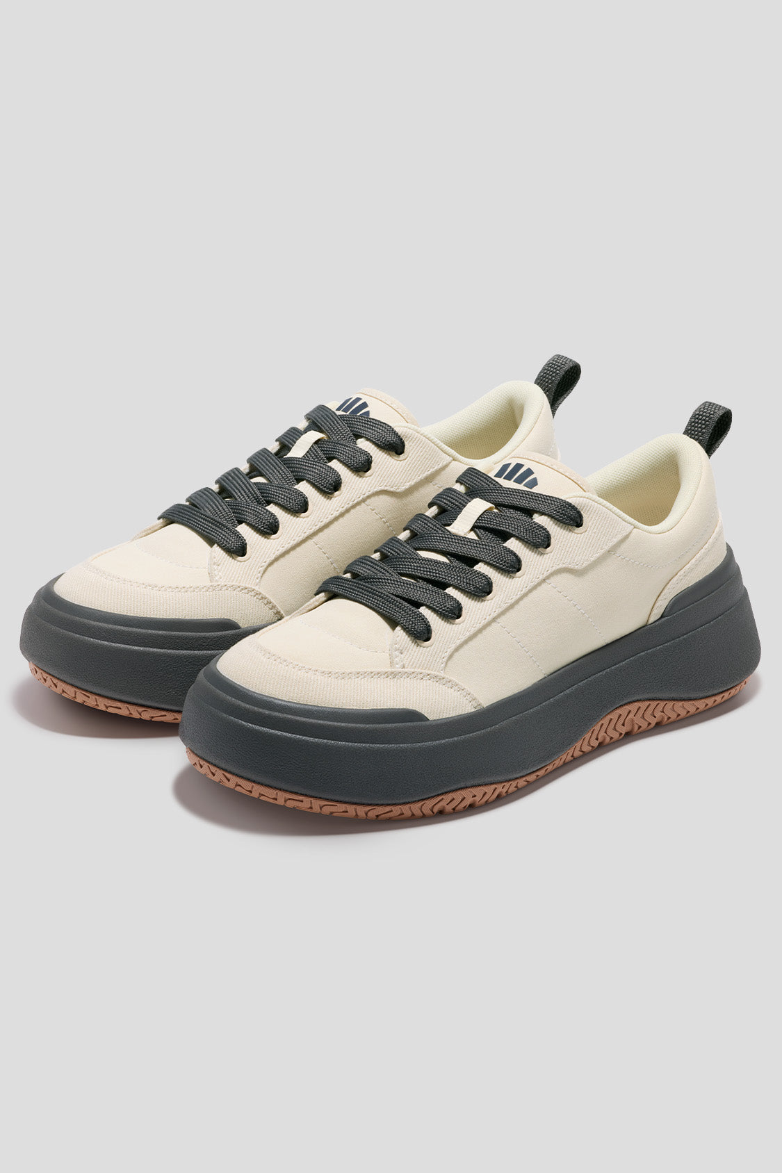 CozyCanvas - Men's Soft Thick Sole Sneakers