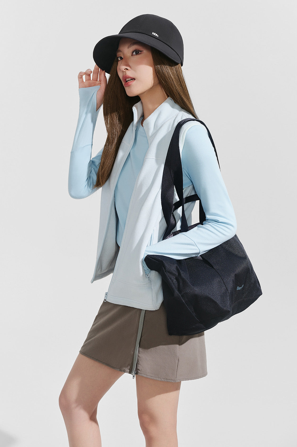 women's puffi-hair sun shield cap with 3d ventilation dome #color_black cap with ash brown straight hair