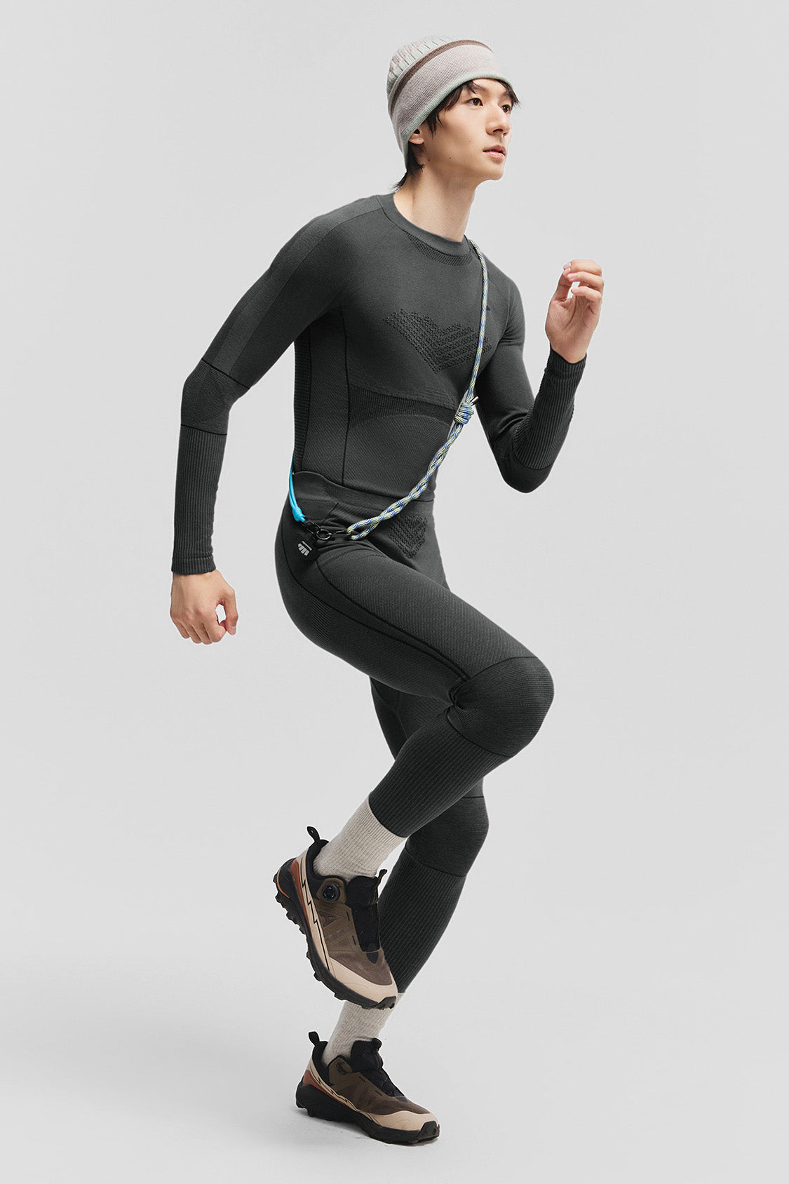 beneunder thermaset mens extra warmth outdoor performance base layer set #color_black