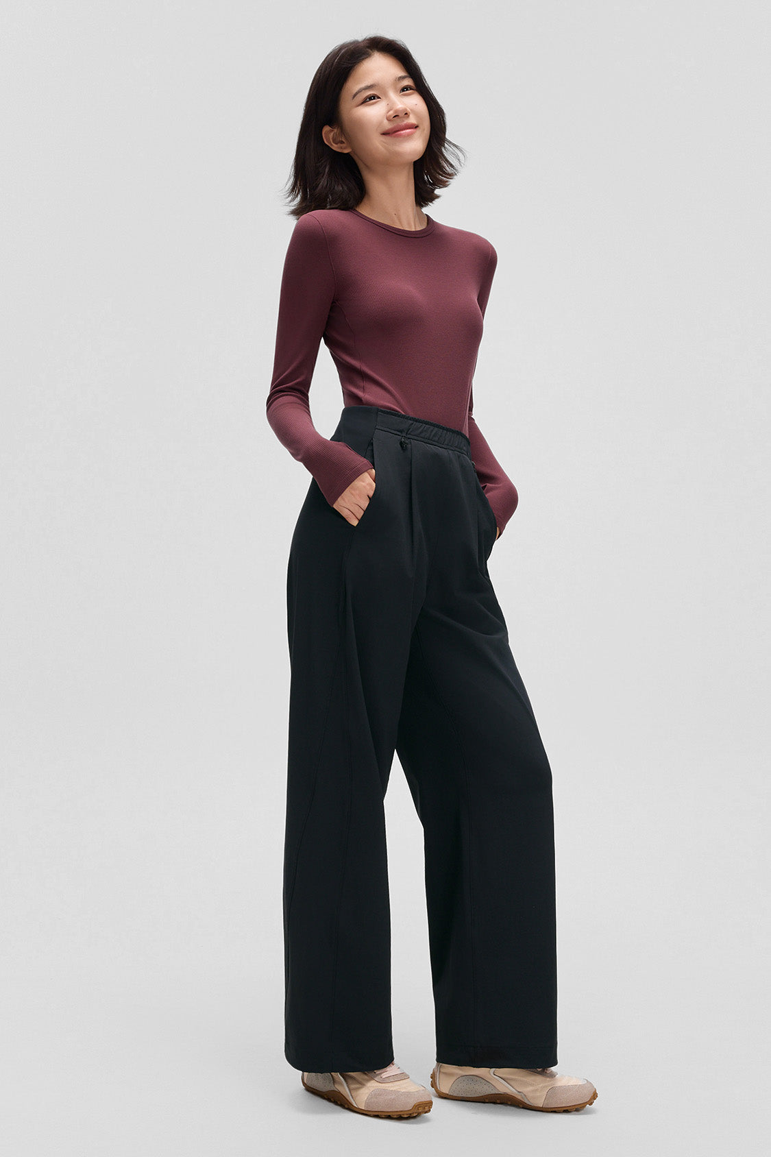 beneunder dewshield womens water repellent straight leg pants#color_black