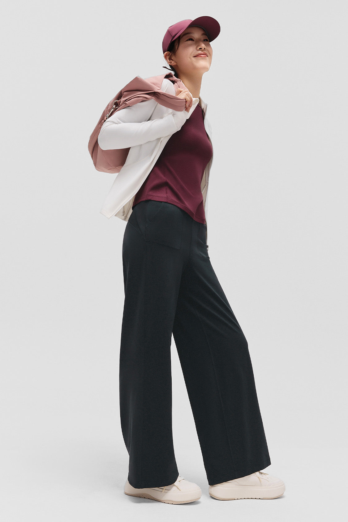 women’s high-stretch sculpting outdoor pants #color_black