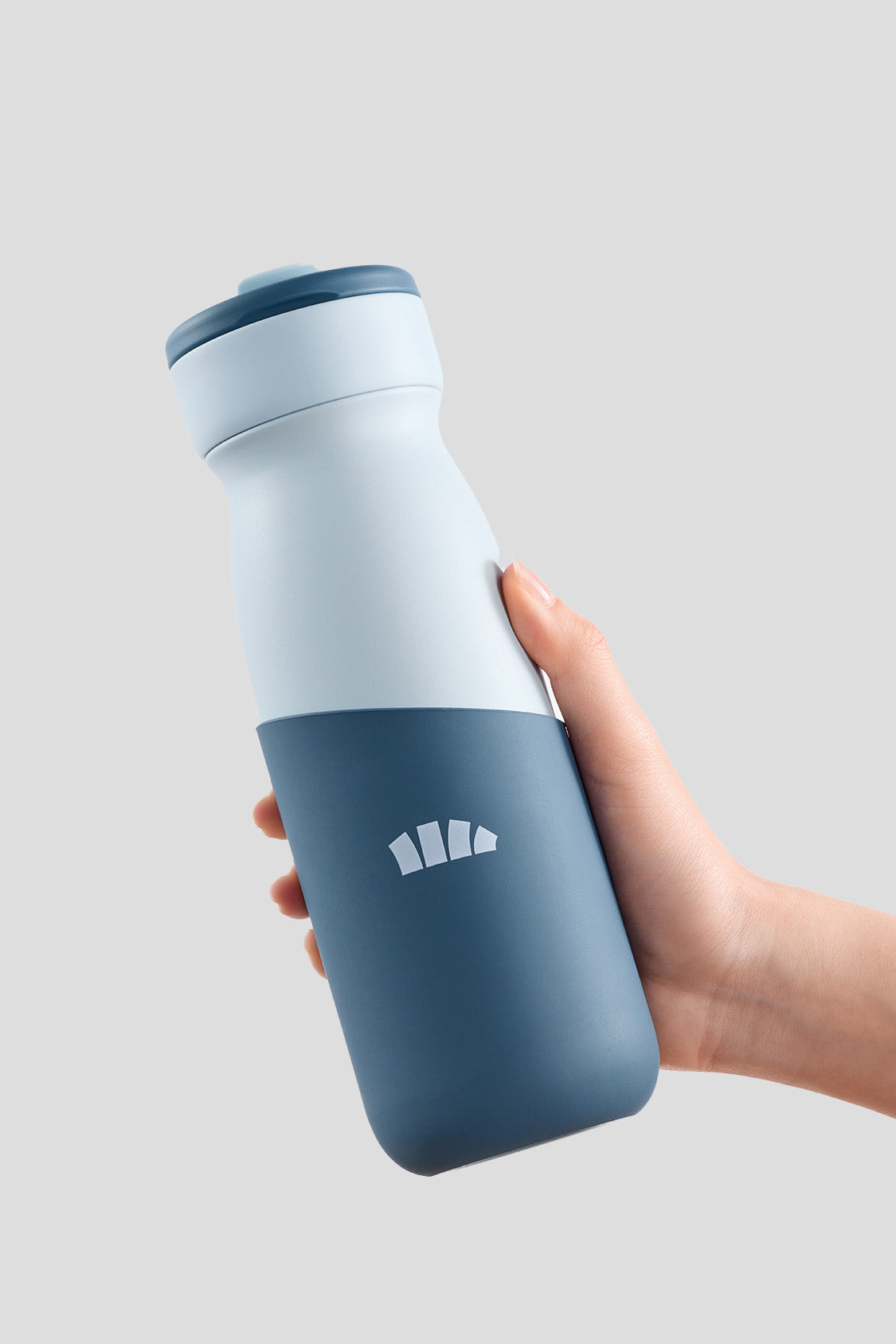 beneunder sports bottle #color_blue