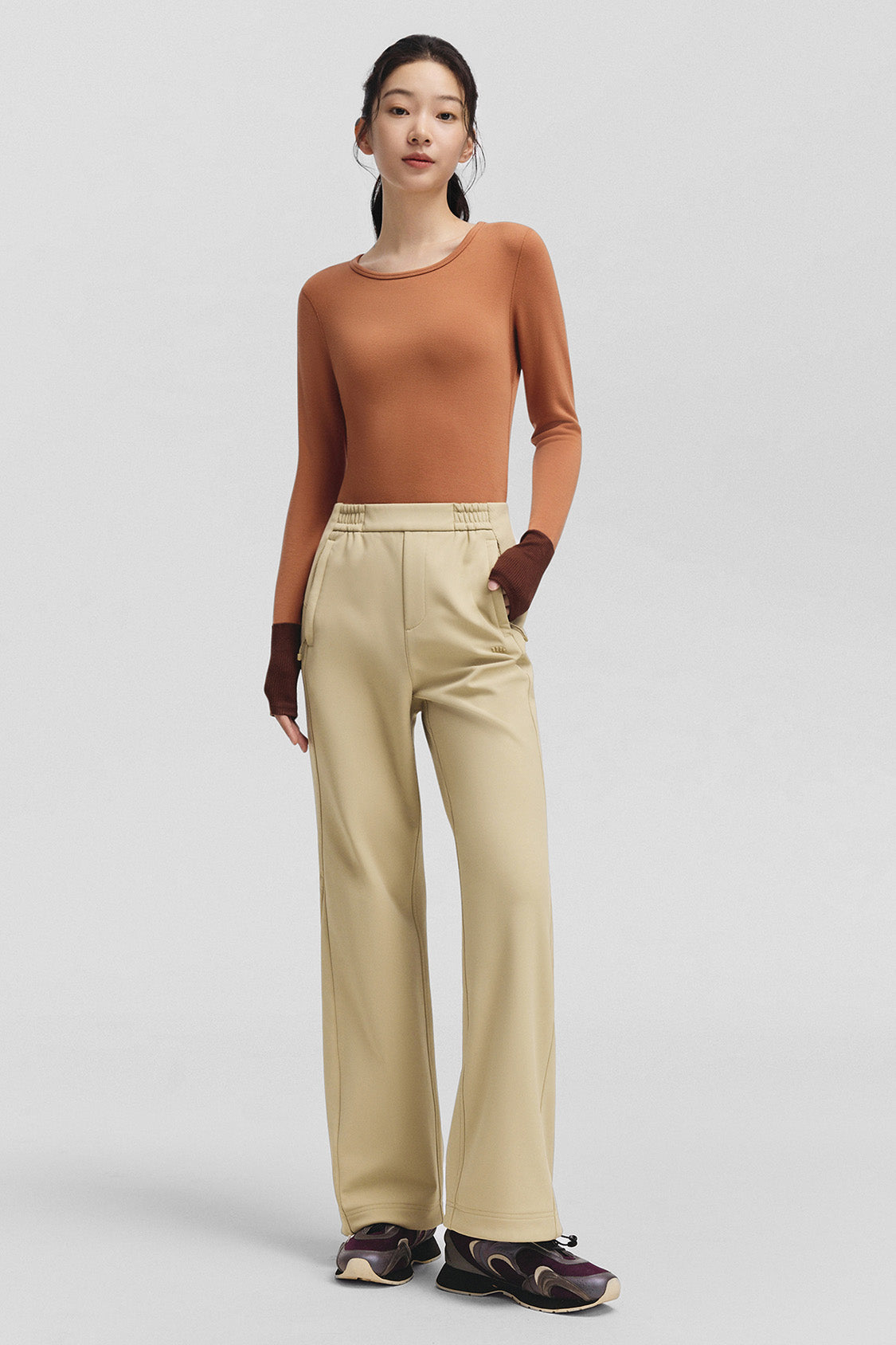 beneunder softshield – women’s thermal flare softshell pants #color_brown