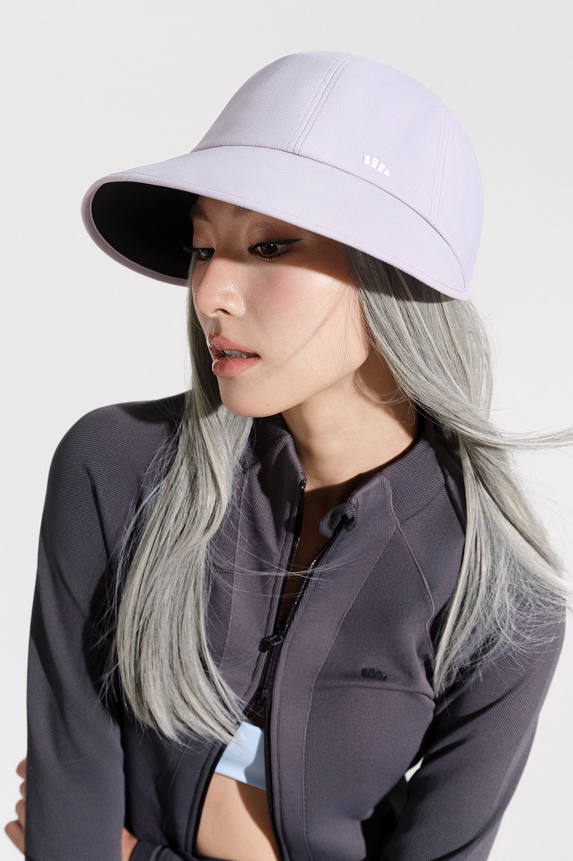 women's puffi-hair sun shield cap with 3d ventilation dome #color_cream lilac cap with silver highlighted hair