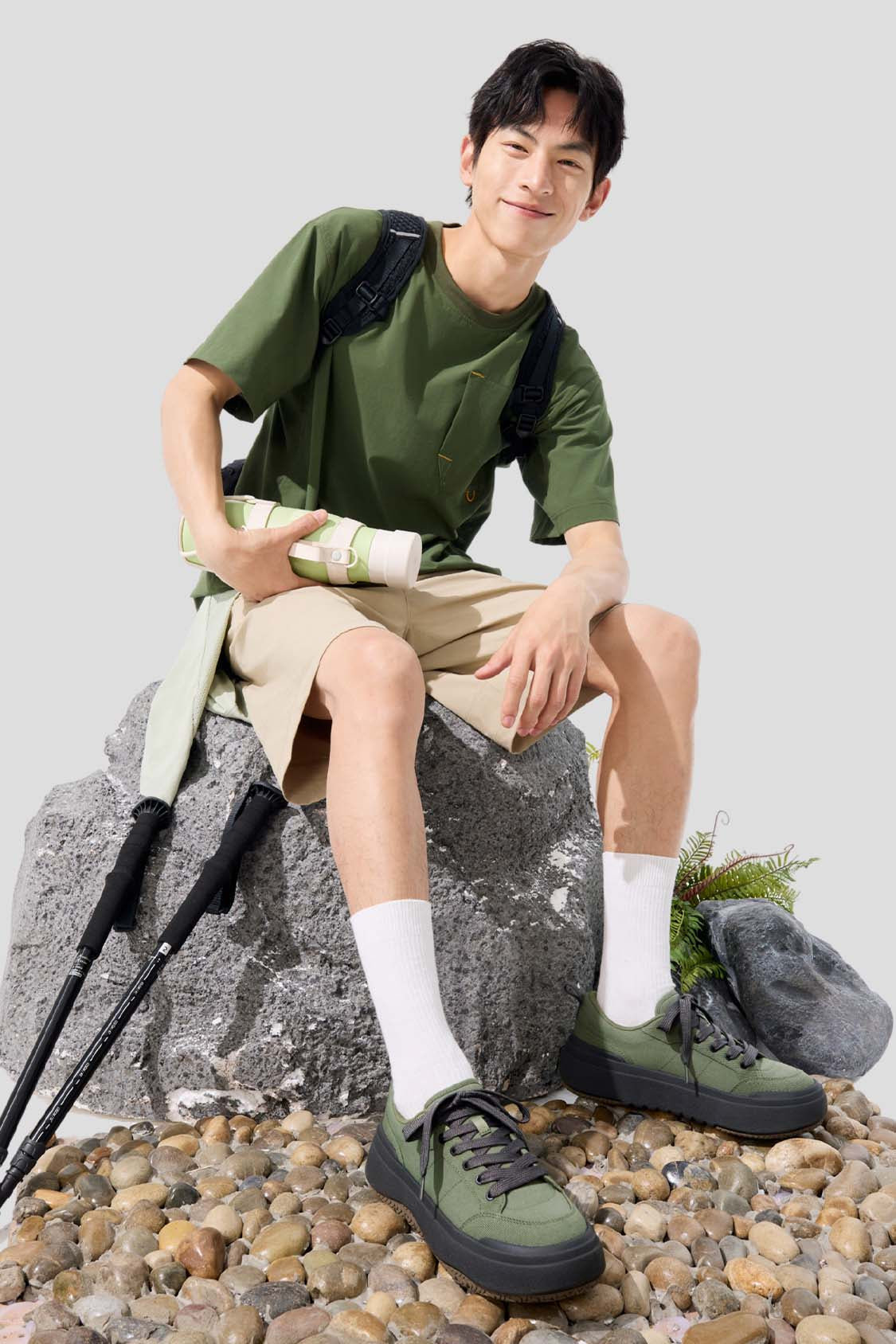 CozyCanvas - Men's Soft Thick Sole Sneakers