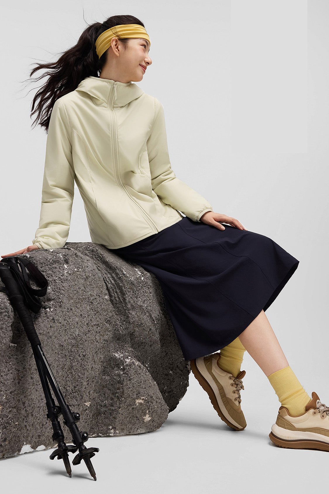 beneunder hoodtrail womens medium warmth hooded fleece jacket #color_light brown