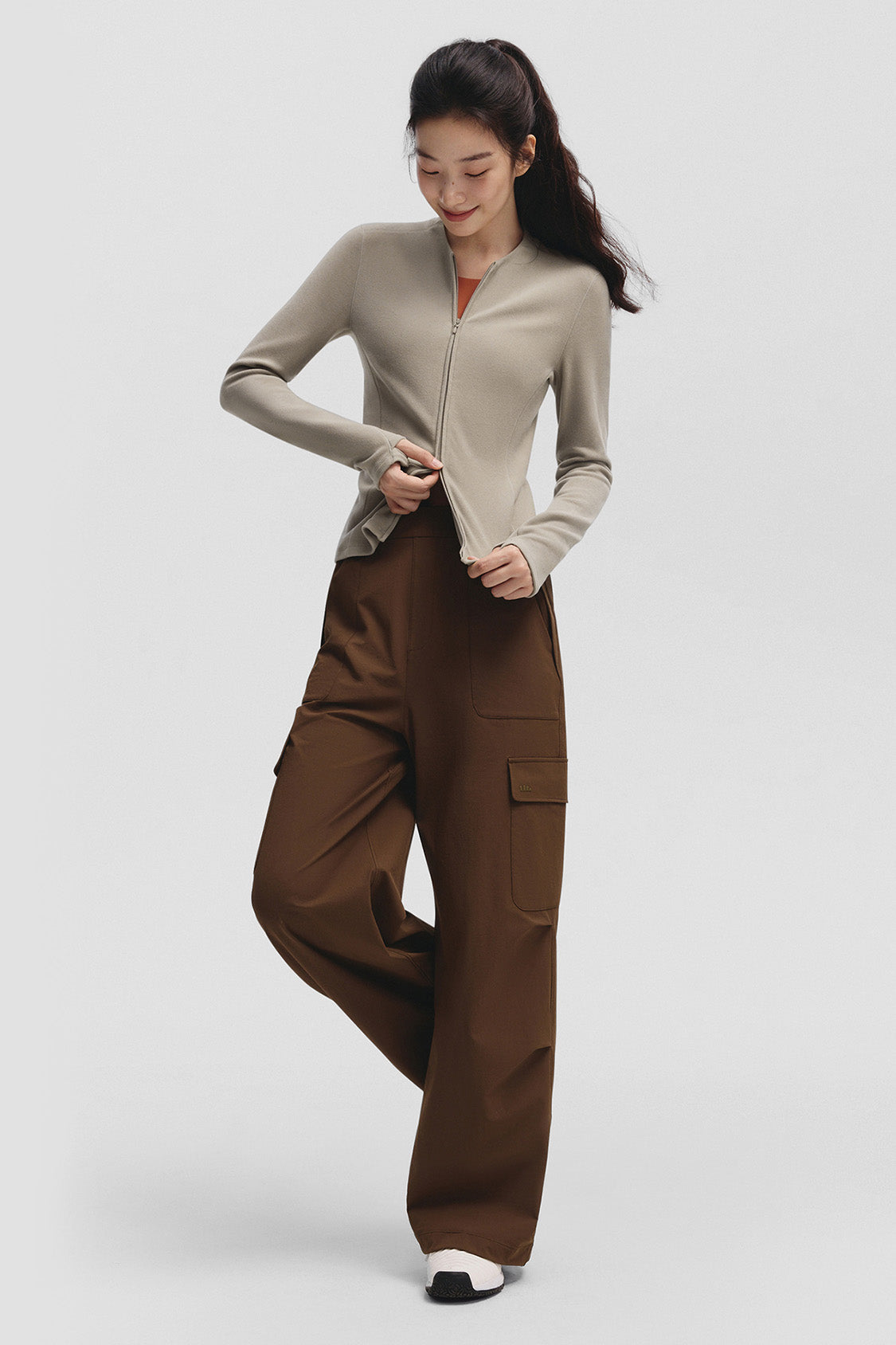 beneunder twintrail womens medium warmth double zip fleece base layer #color_light brown