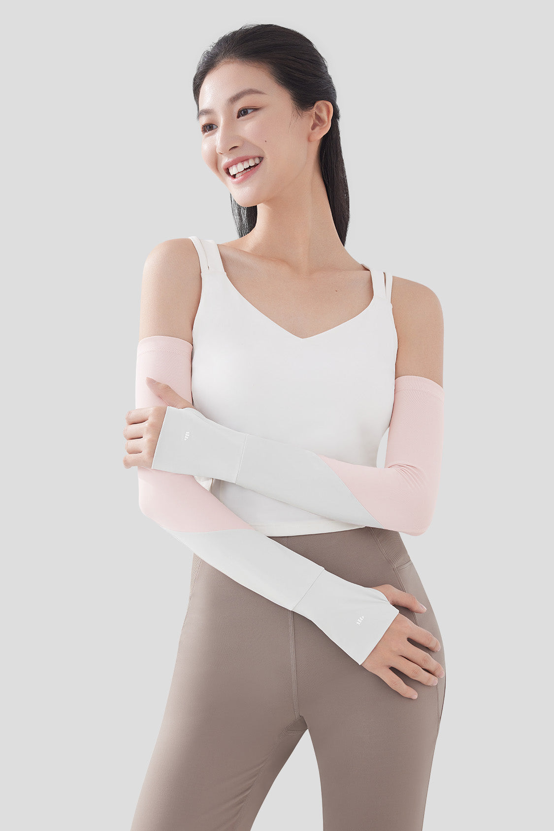 beneunder women's arm sleeves upf50+ #color_quiet indigo pink - smoke gray