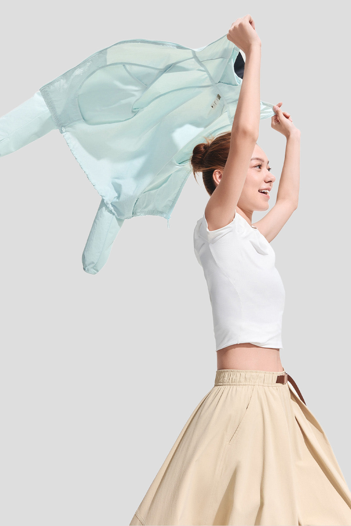 Women's Lightweight Sun Protection Jacket UPF 50+ WR001