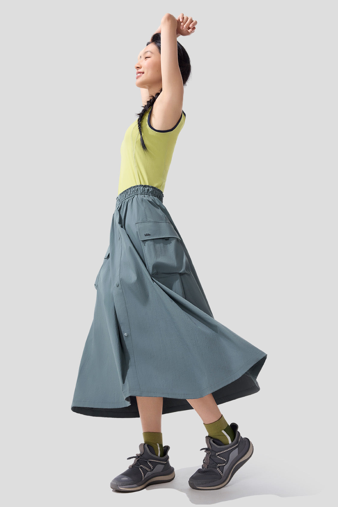 Explorer - Women's Water-Resistant Parachute Skirt UPF50+