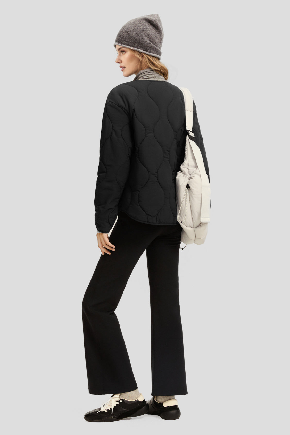 Women's Crew-Neck Insulated Jacket  (Mid Warmth) CL023