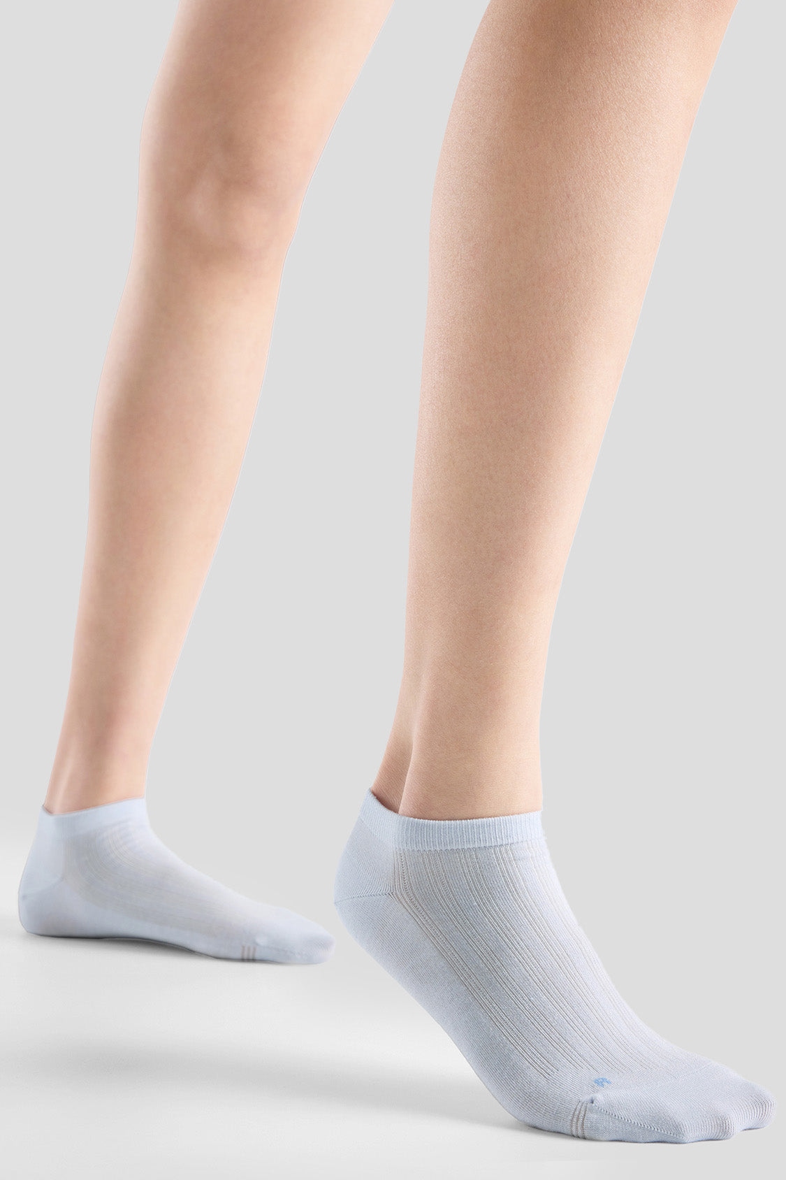 AirLite – Women’s Lightweight Breathable Ankle Socks (3-Pack)