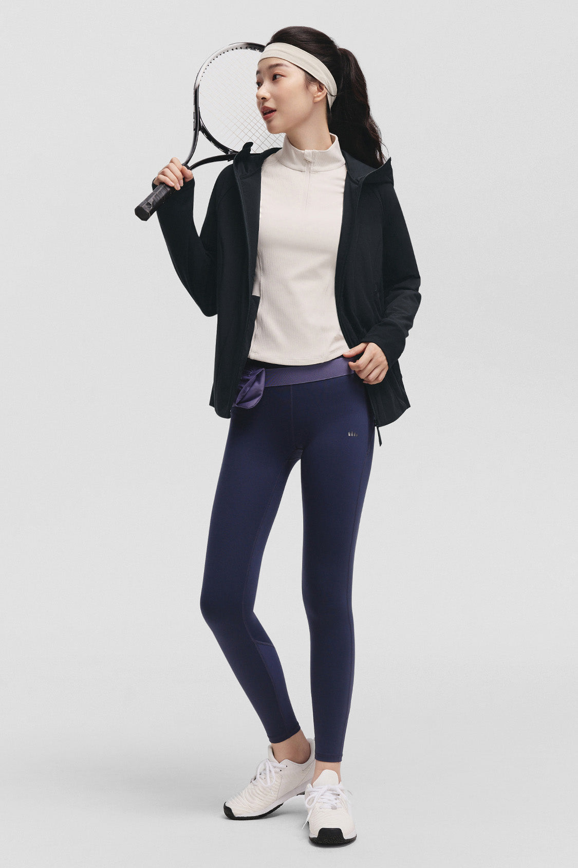 beneunder hoodbreeze womens medium warmth hooded stretch fleece jacket #color_black