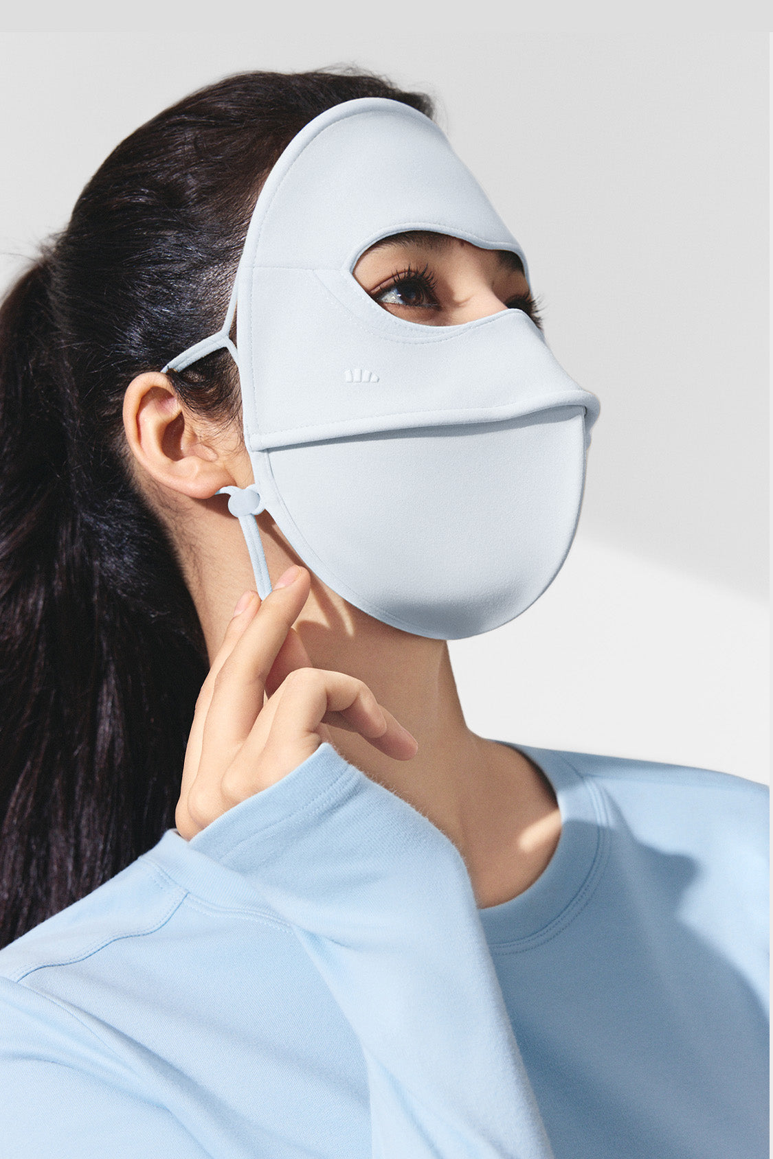 beneunder breezeshield womens all season bare touch face shield upf50 #color_blue