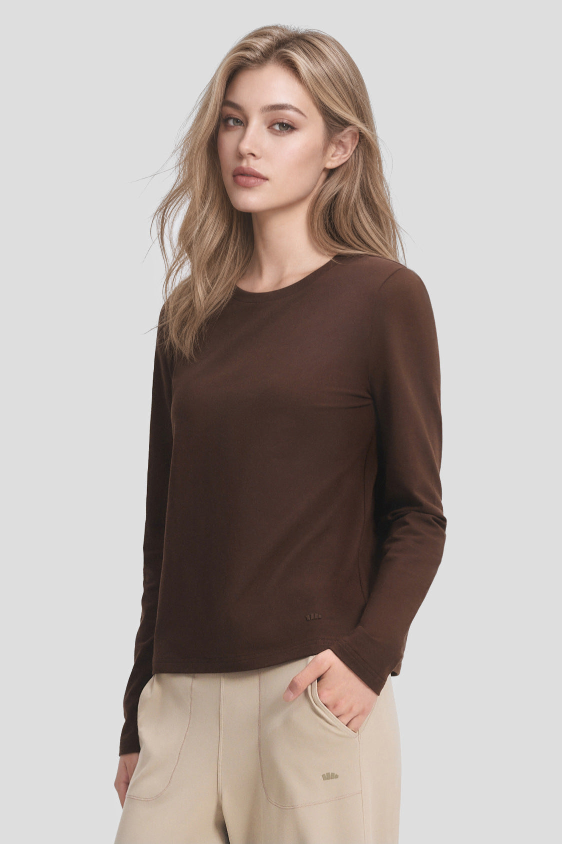 Women's Relaxed-Fit Long-Sleeve T-Shirt CT023