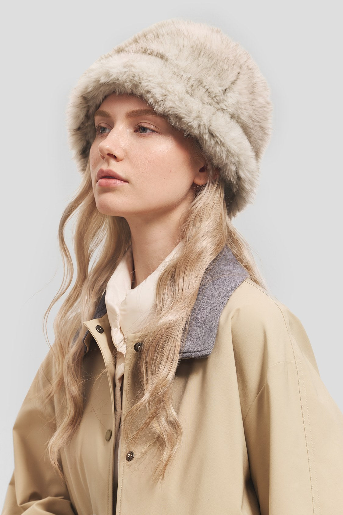 Thermischer Bucket-Hat aus Fleece mit unterschiedlicher Florhöhe PM047