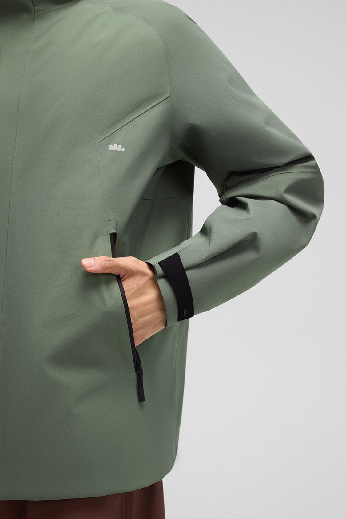 beneunder trailguard – men’s stretch insulated shell jacket (removable hood, warm liner) #color_green