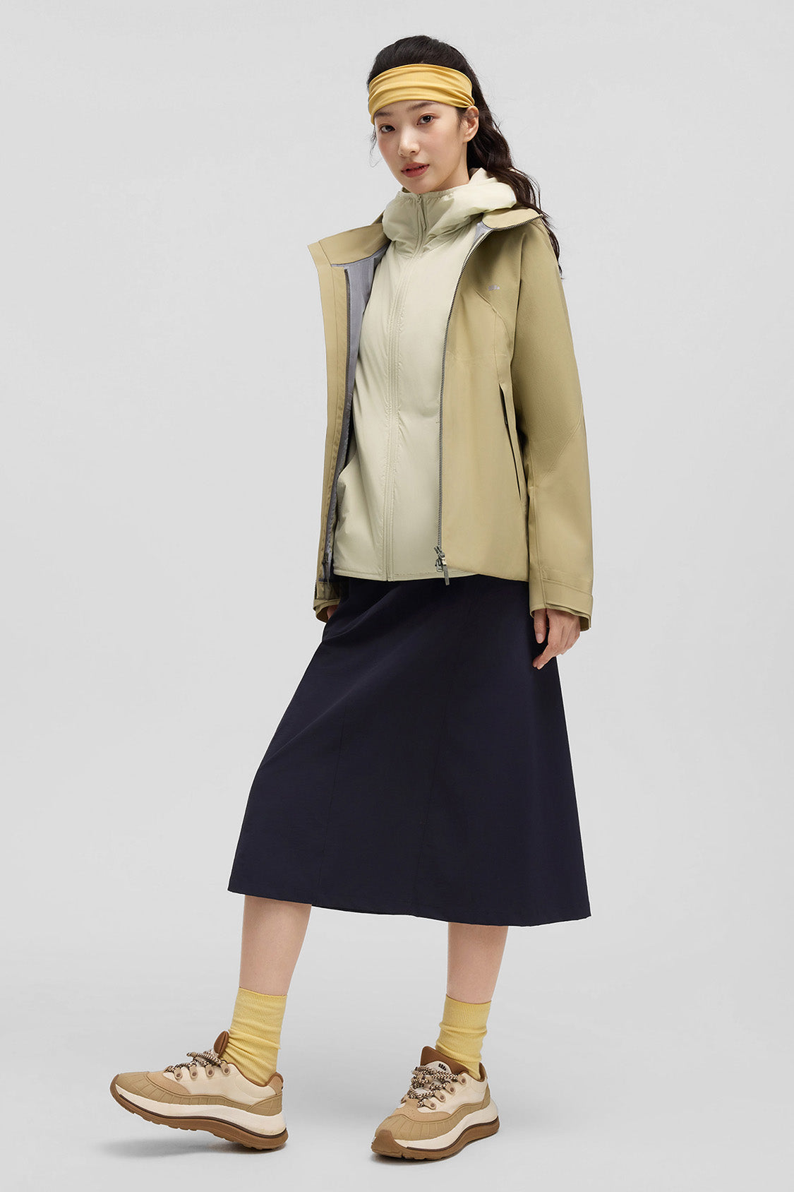 beneunder hoodtrail womens medium warmth hooded fleece jacket #color_light brown