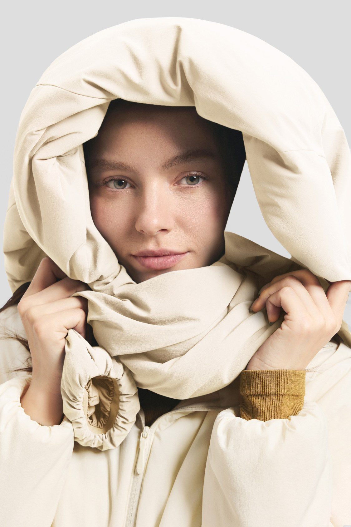 Women's Stretch Hooded Insulated Jacket (Mid Warmth) EF003