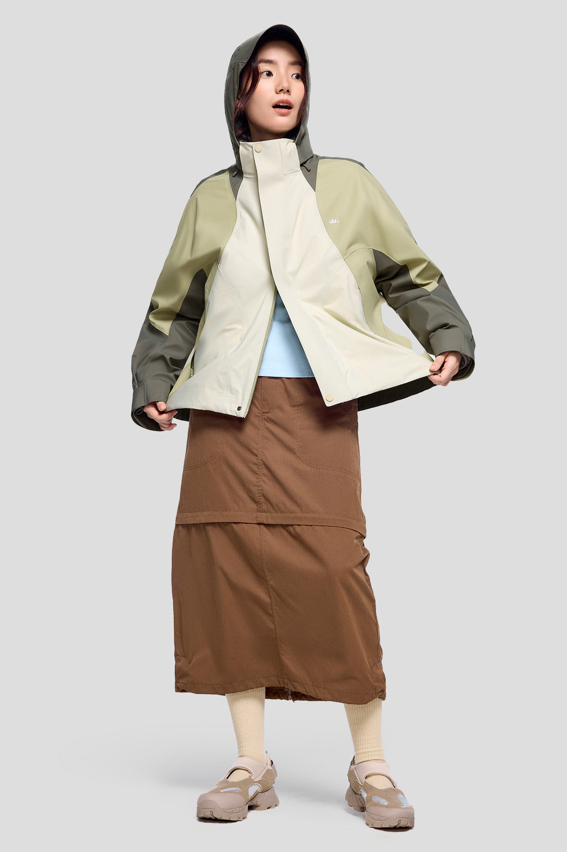 beneunder women's jacket #color_moonlit green & pale yellow