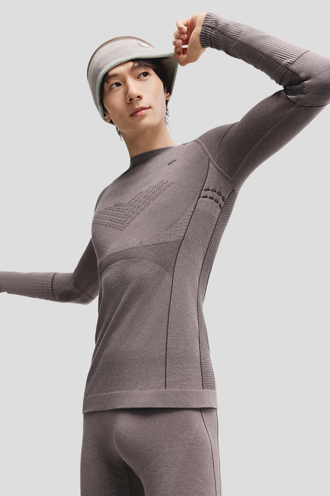 beneunder thermaset mens extra warmth outdoor performance base layer set #color_tan