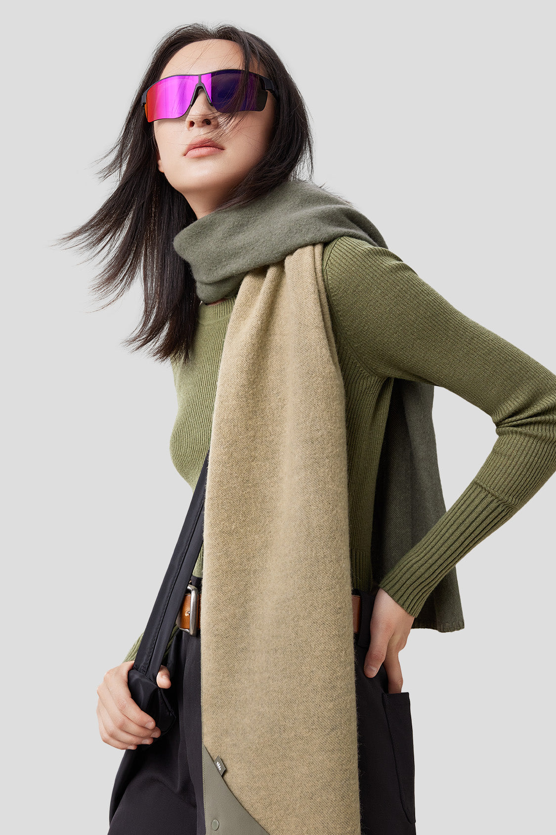 beneunder winter wool scarf #color_dark tea bamboo green