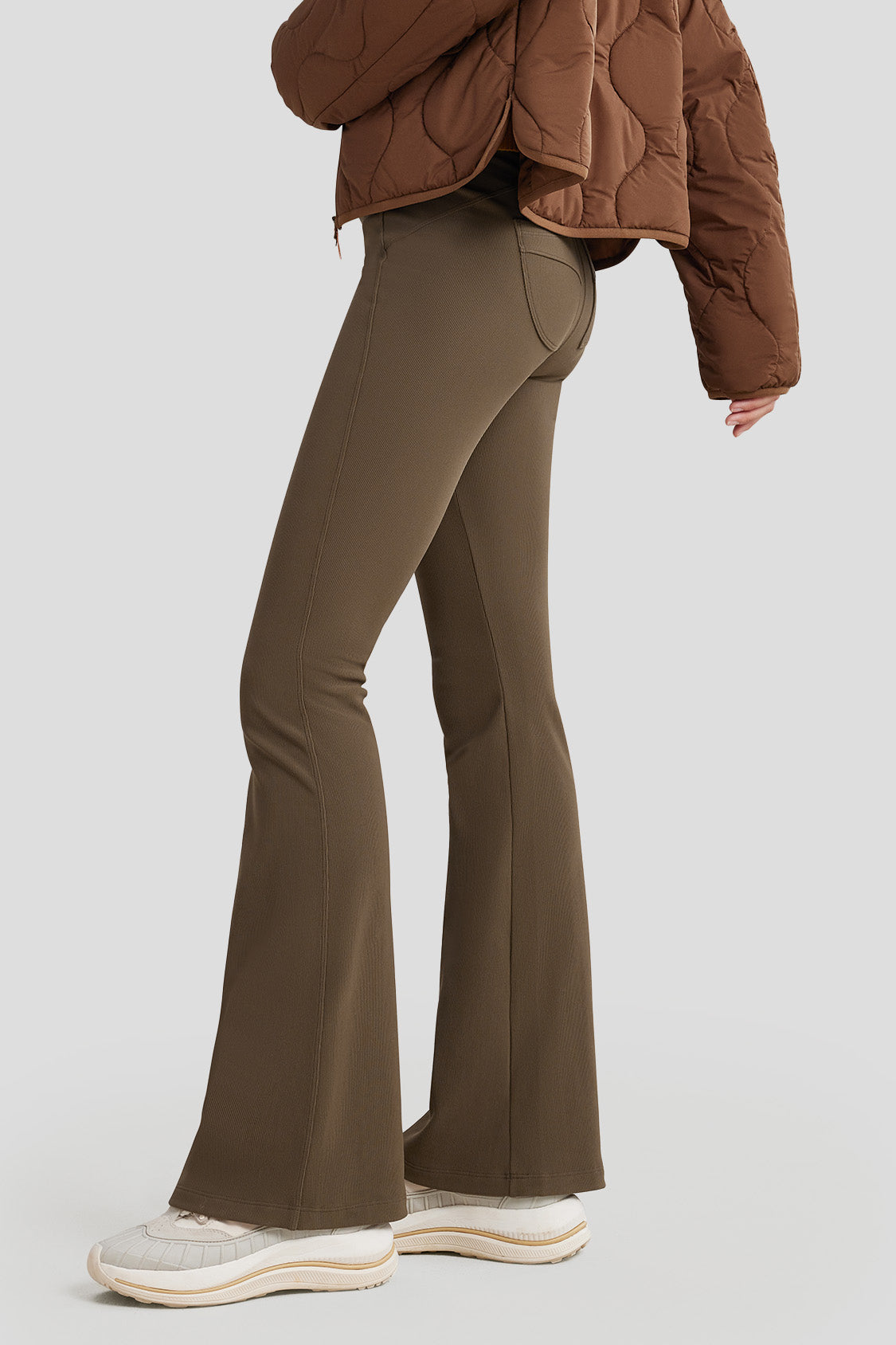 beneunder women's high elastic flared pants all season #color_truffe brown