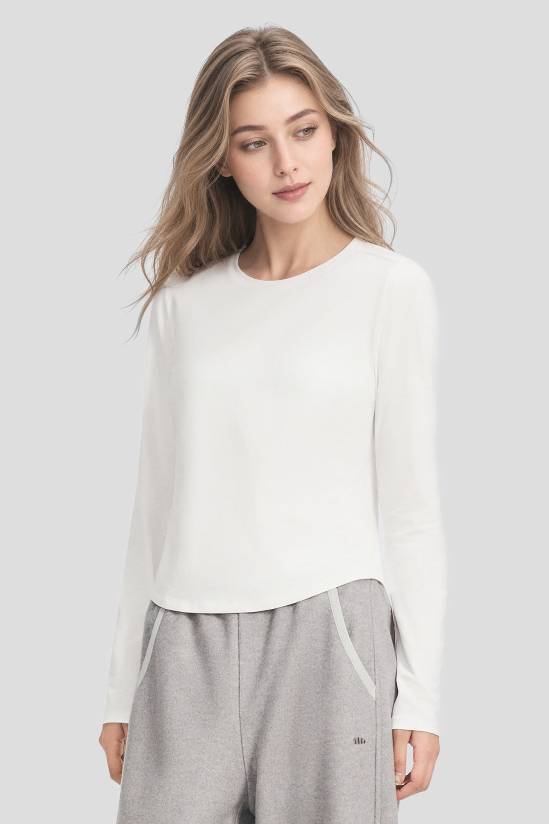 Women's Slim-Fit Long-Sleeve T-Shirt CT024